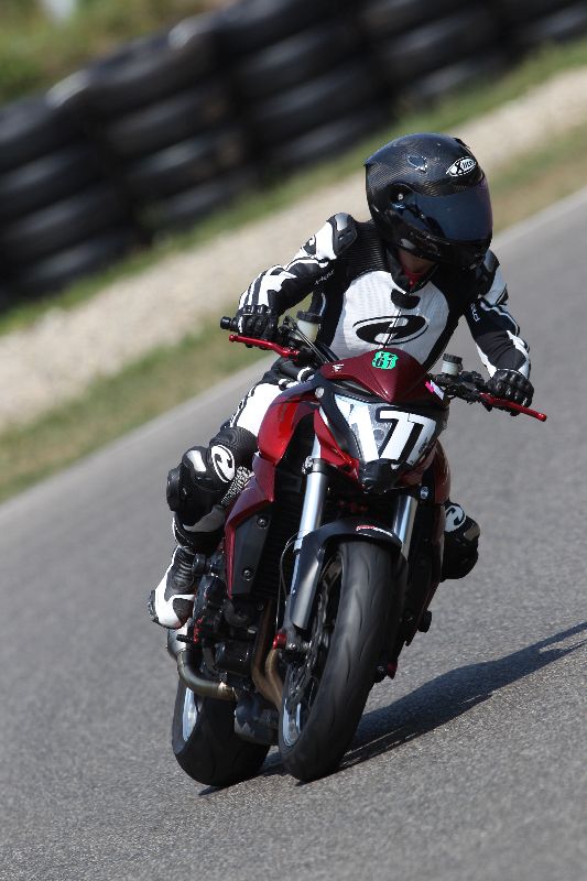 /Archiv-2018/44 06.08.2018 Dunlop Moto Ride and Test Day  ADR/Strassenfahrer-Sportfahrer grün/177